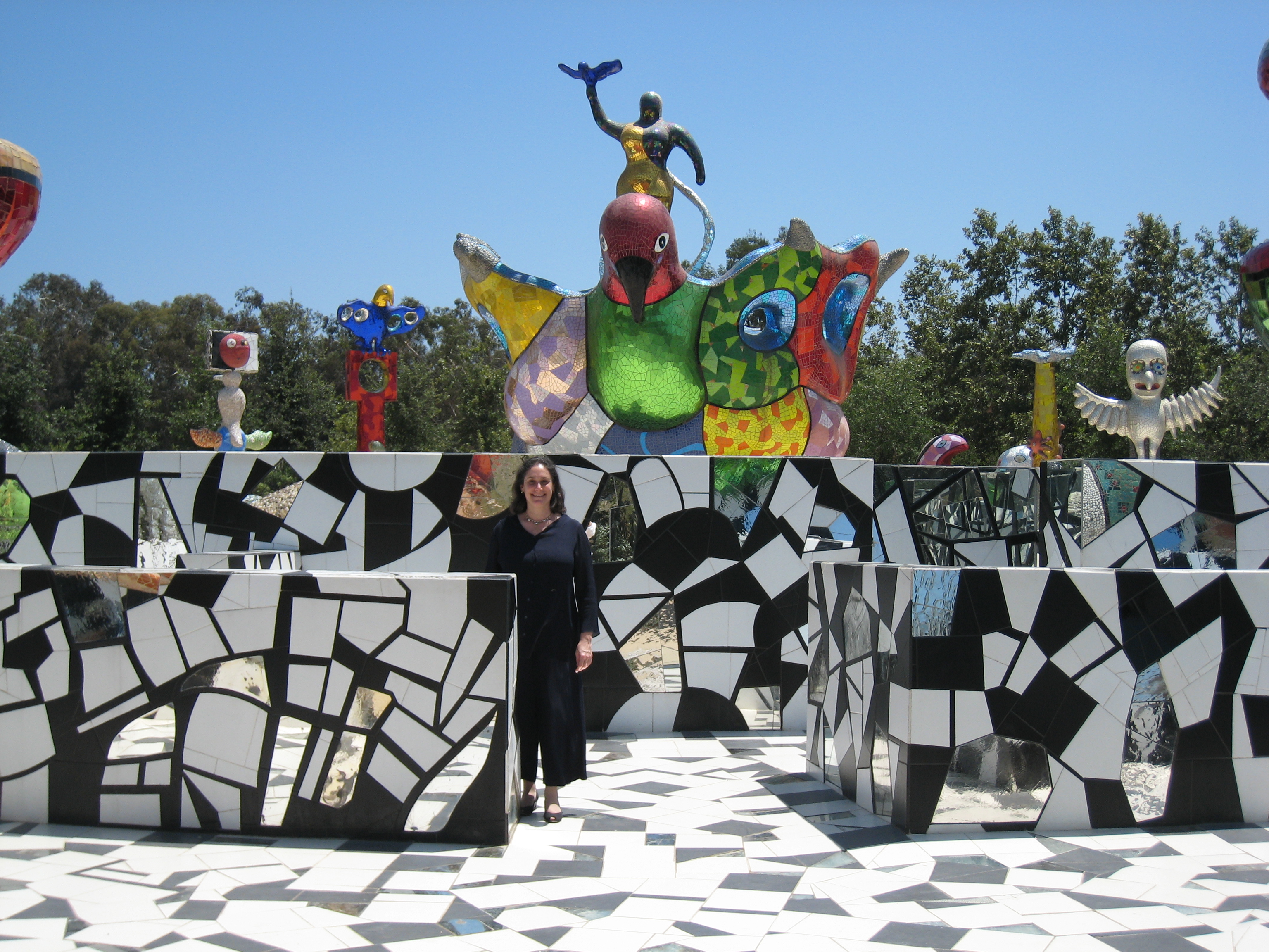 nikki st phalle sculpture garden