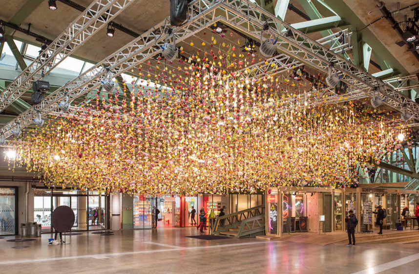 2016-04-08 16_12_48-A Deconstructed Garden Suspended in the Air by Rebecca Louise Law _ Colossal