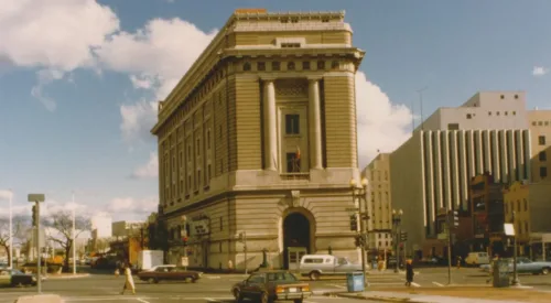 Old color, front-facing photograph of the museum exterior from 1984.