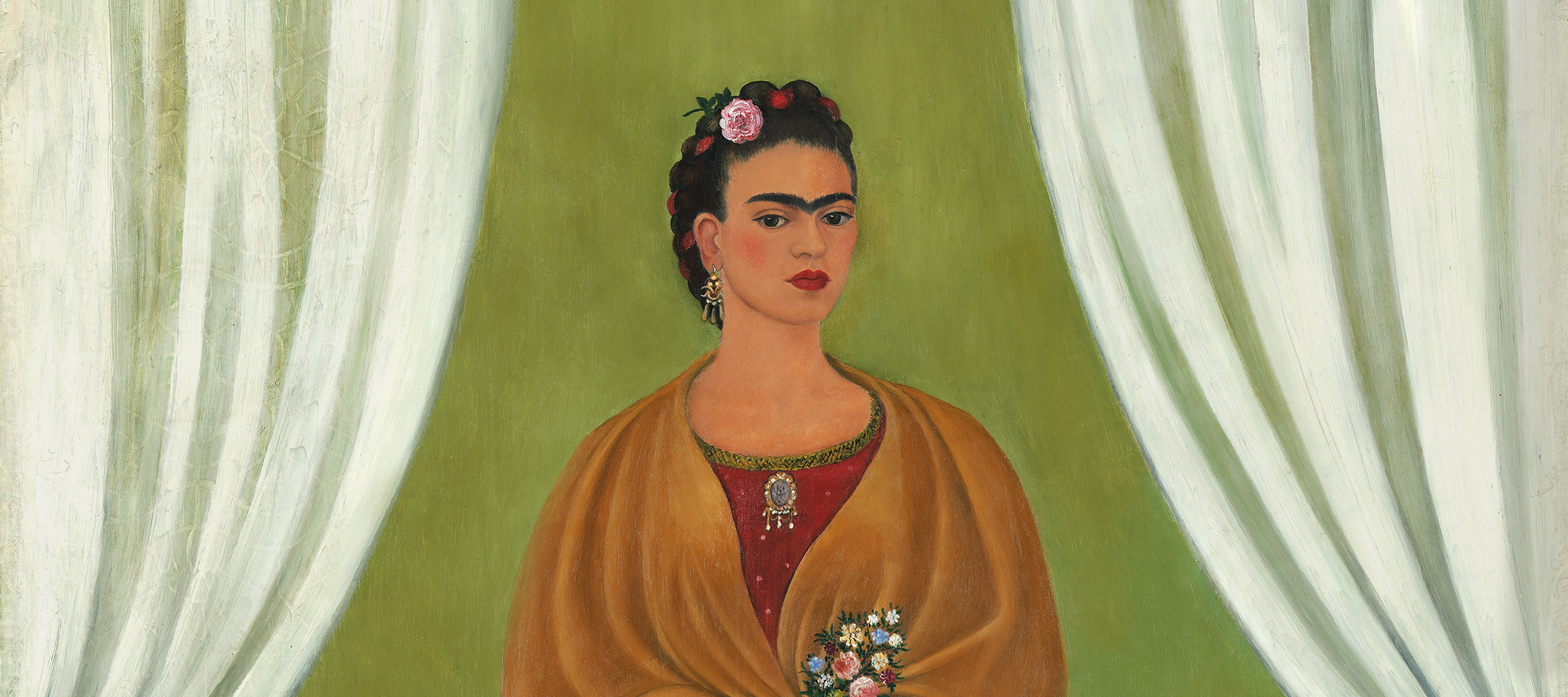 The artist stands in a stage-like space framed by white curtains. Beneath black hair woven with red yarn and flowers, heavy brows accent her dark-eyed gaze. Clad in a fringed, honey-toned shawl; long, pink skirt; and gold jewelry, she holds a bouquet and a handwritten letter.