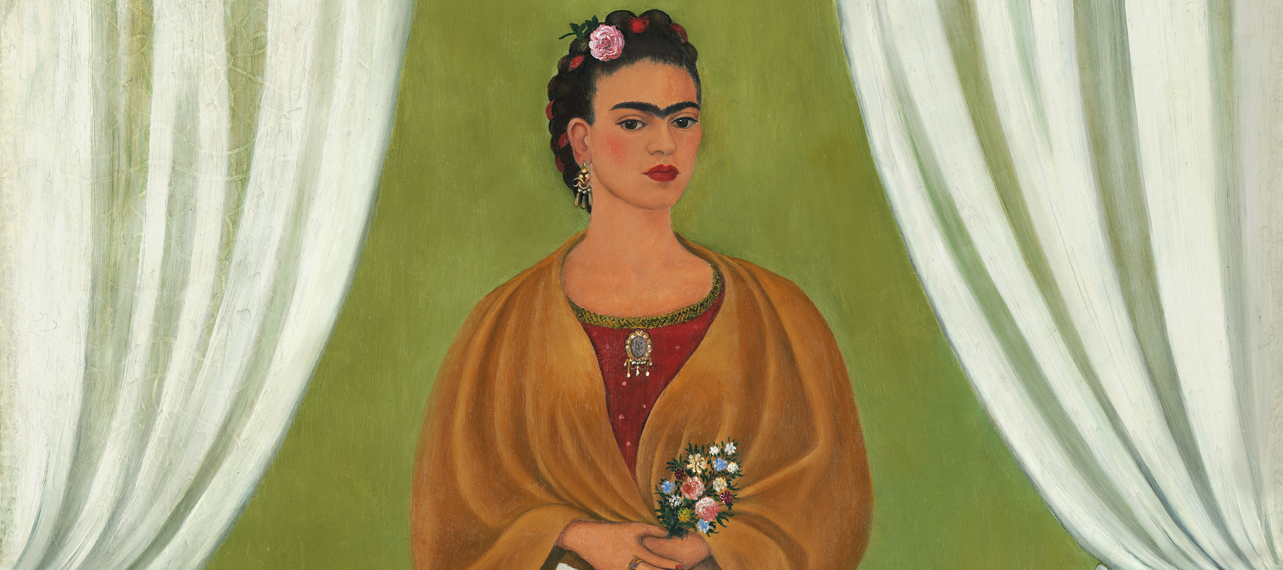 In a painted self-portrait, the artist stands in a stage-like space framed by white curtains. Beneath black hair woven with red yarn and flowers, heavy brows accent her dark-eyed gaze. Clad in a fringed, honey-toned shawl; long, pink skirt; and gold jewelry, she holds a bouquet and a handwritten letter.