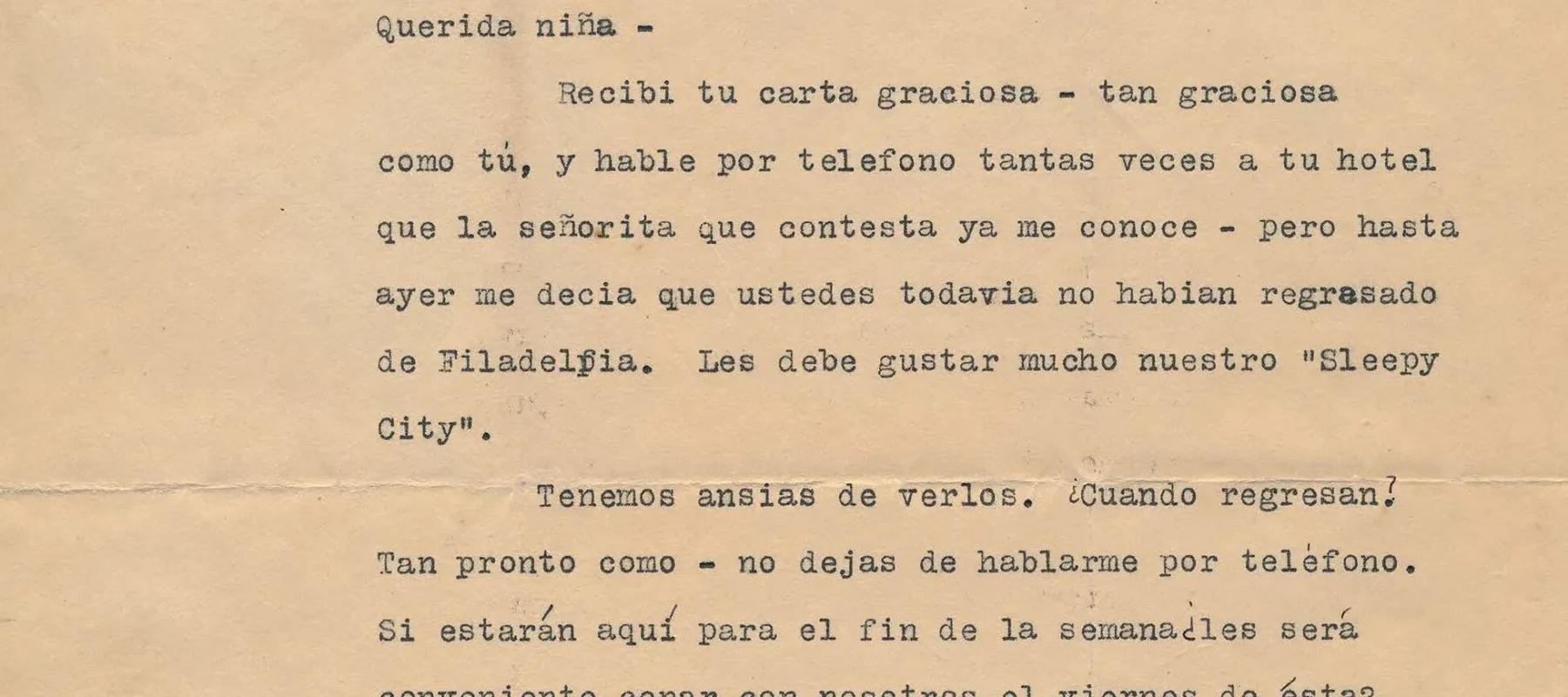 Typewritten letter on yellowed stationery paper. The adress is handwritten on the bottom of the page.